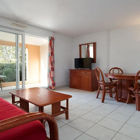 By Interhome Agde
